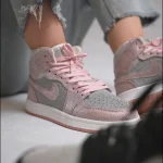 کد 2011 | کتونی طرح ایر ساقدار نگینی