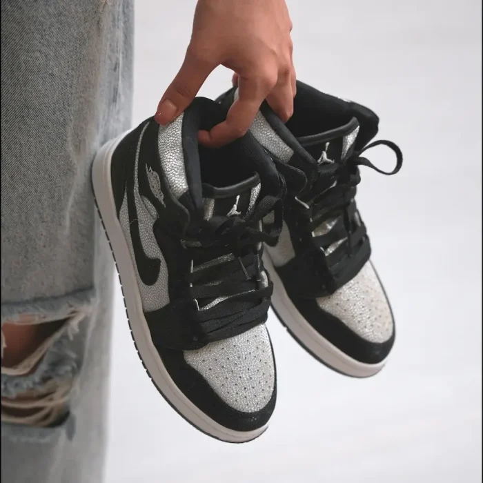 کد 2011 | کتونی طرح ایر ساقدار نگینی - Image 5