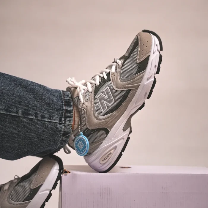 کد 2013 | کتونی طرح 530 - Image 4