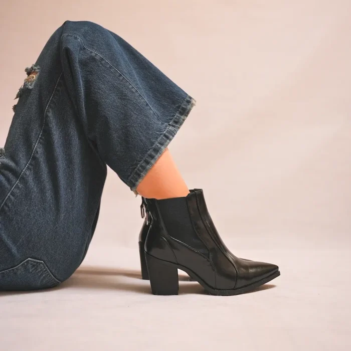 کد 2037 | نیم بوت پاشنه 5 سانت - Image 4