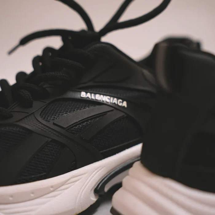 کد 2016 | کتونی رانر مشکی - Image 3