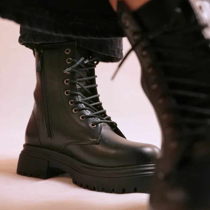 کد 2044 | نیم بوت زنانه پشت چرم - Image 2